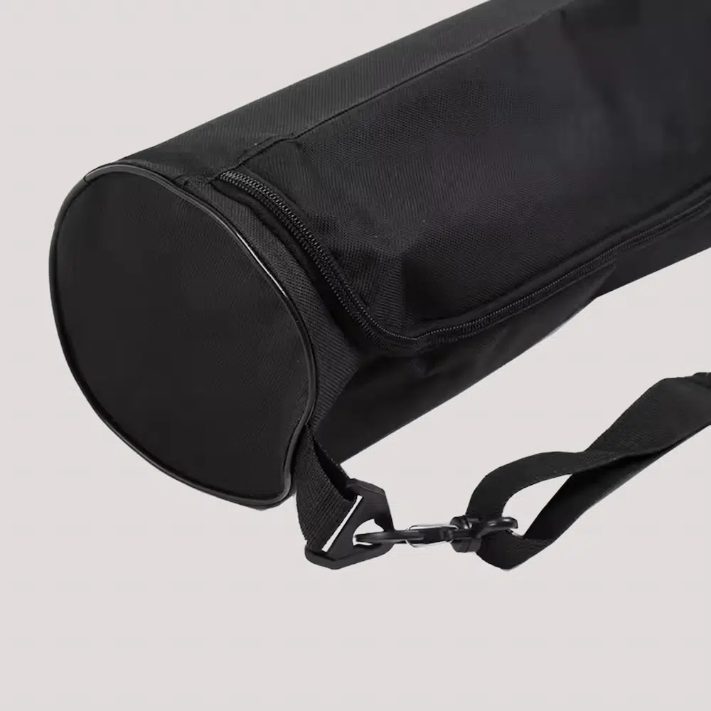 closeup of the collapsible staff bag